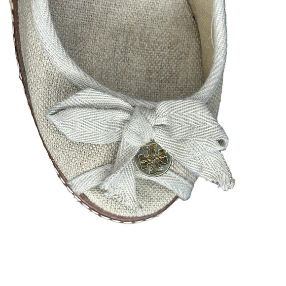 TORY BURCH BOW WEDGE - Picture 3 of 5